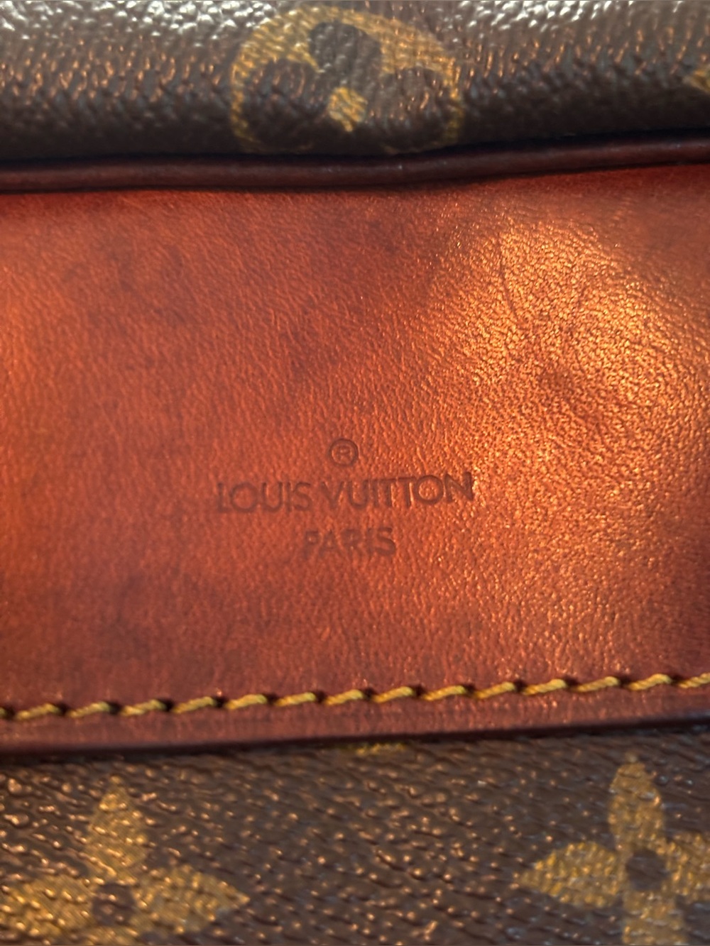 Authentic Louis Vuitton Monogram Deauville Satchel-GUC - Picture 10 of 16